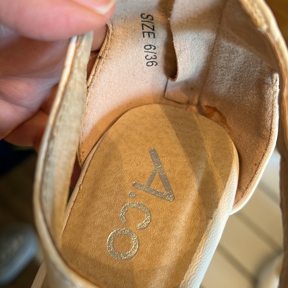 A.CO white wedge shoes size 6/36 - Picture 5 of 8